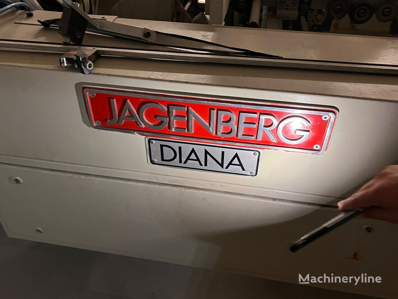 фальцевально-склеивающая машина Jagenberg Diana 90-1