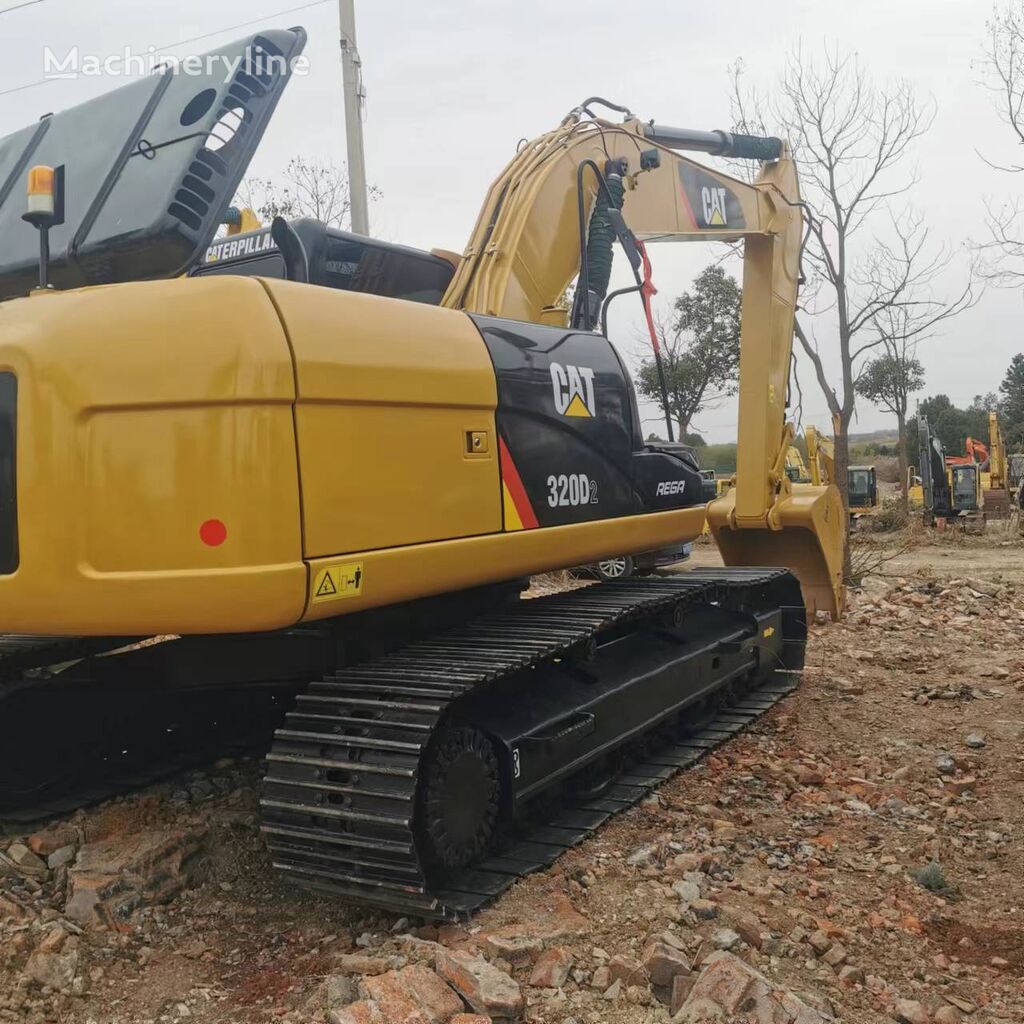 гусеничный экскаватор CAT 320D  320D2  320C  320B