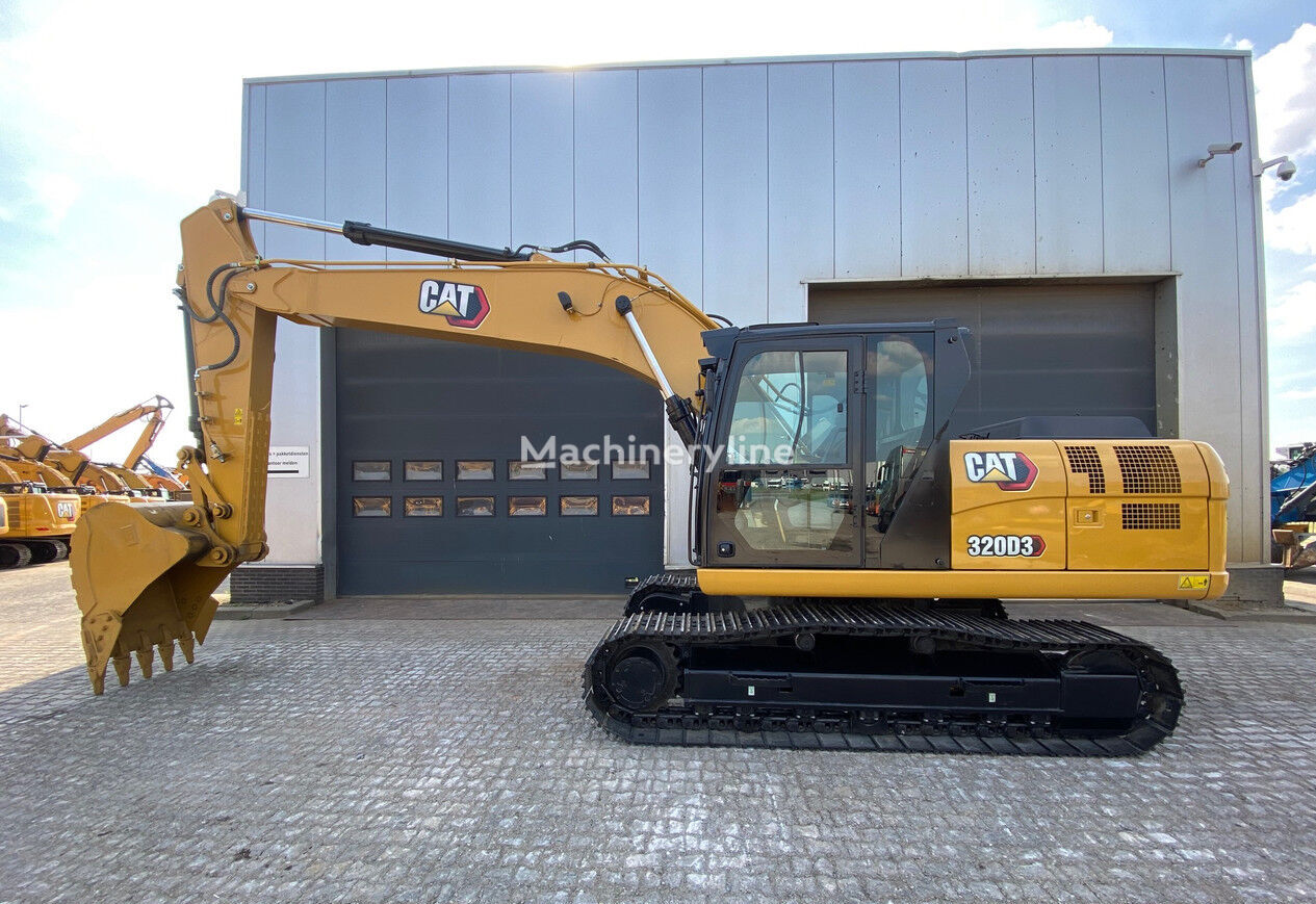 новый гусеничный экскаватор Caterpillar 320D3